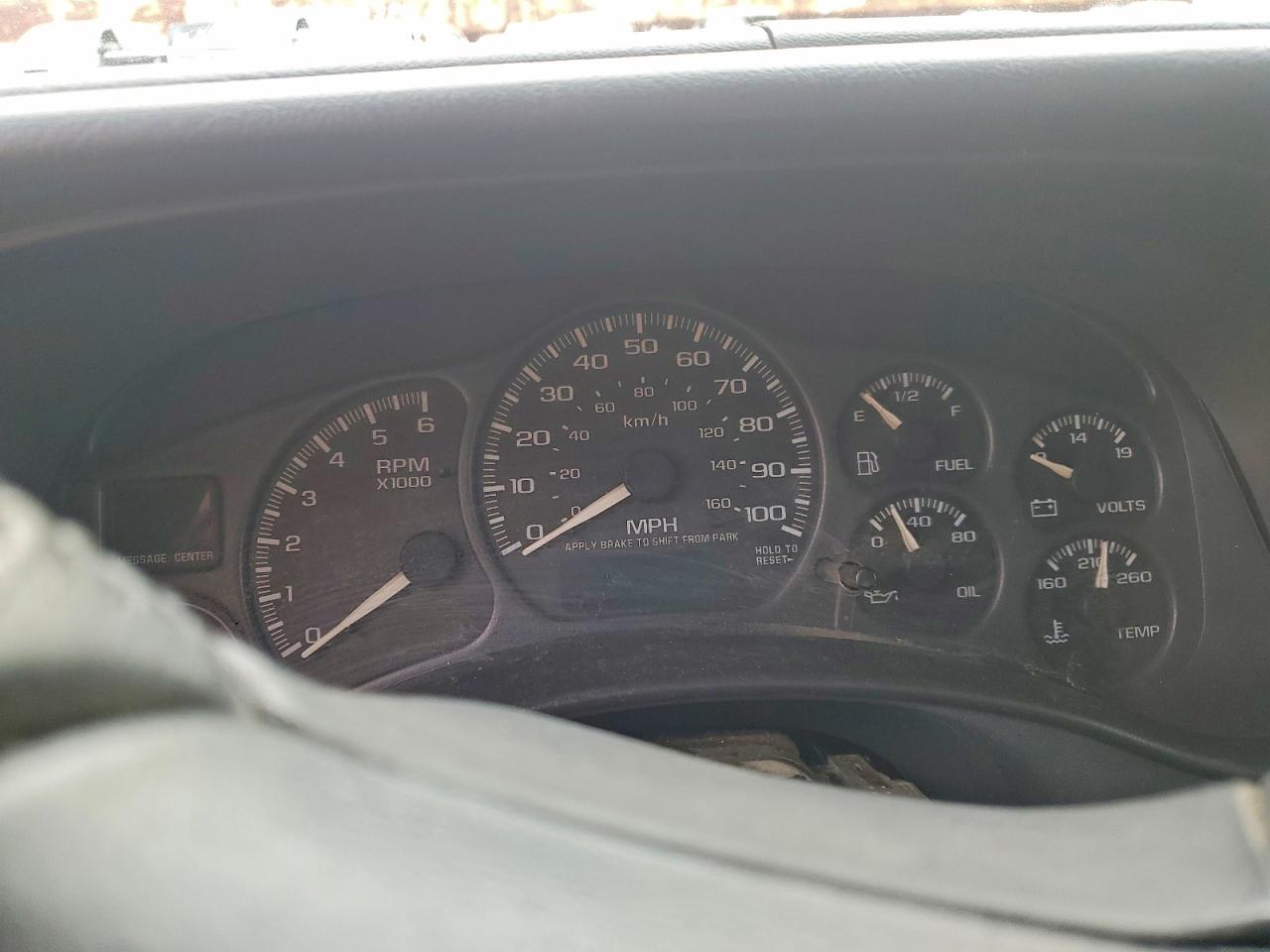 2002 CHEVROLET SILVERADO K1500 photo 9