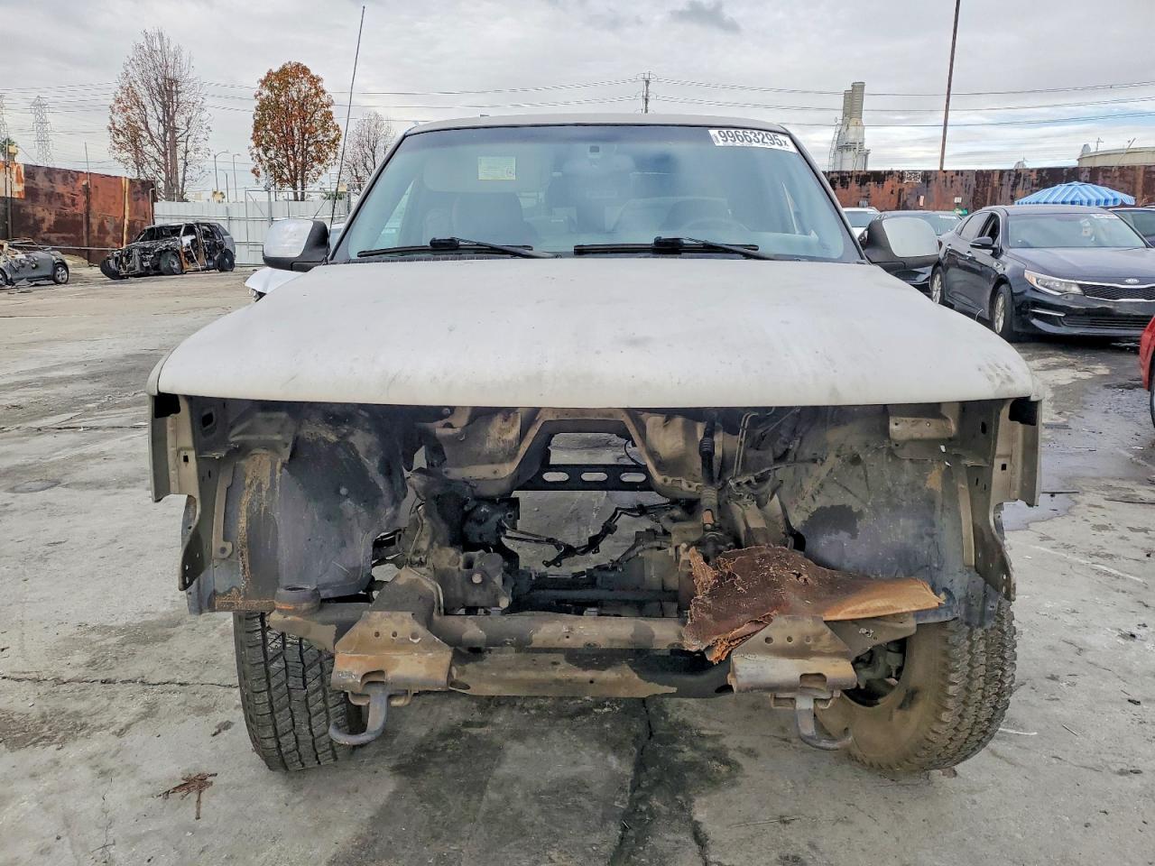 2002 CHEVROLET SILVERADO K1500 photo 5