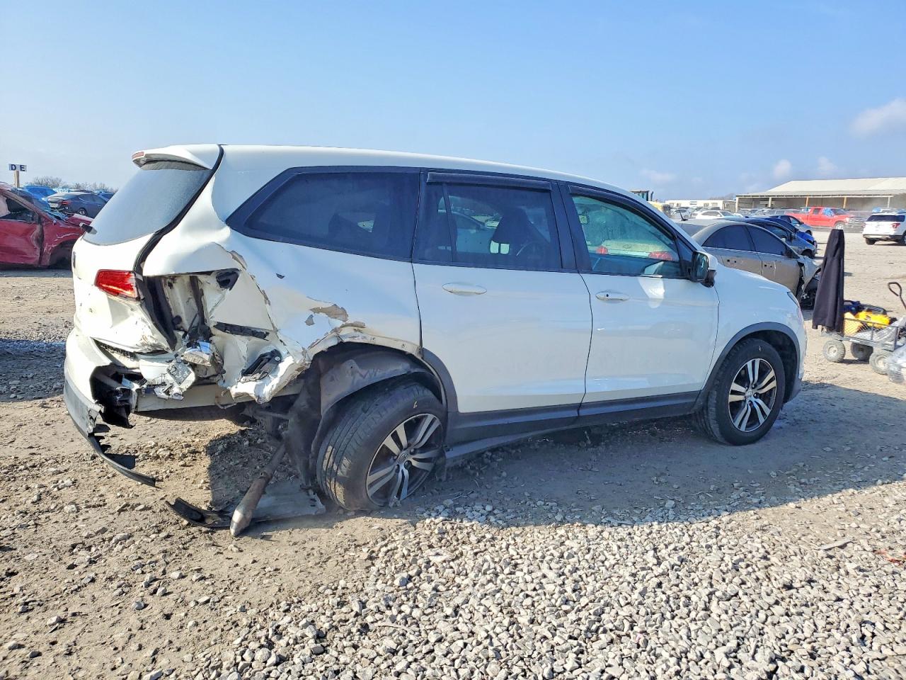 2016 HONDA PILOT EXL photo 3