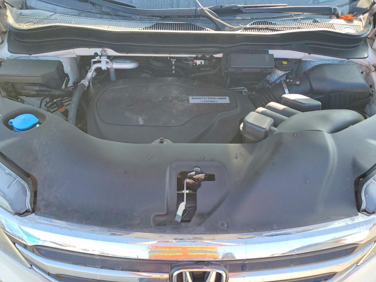 2016 HONDA PILOT EXL photo 12
