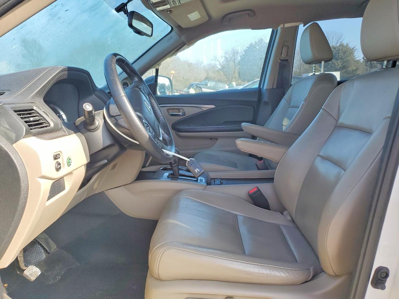 2016 HONDA PILOT EXL photo 7