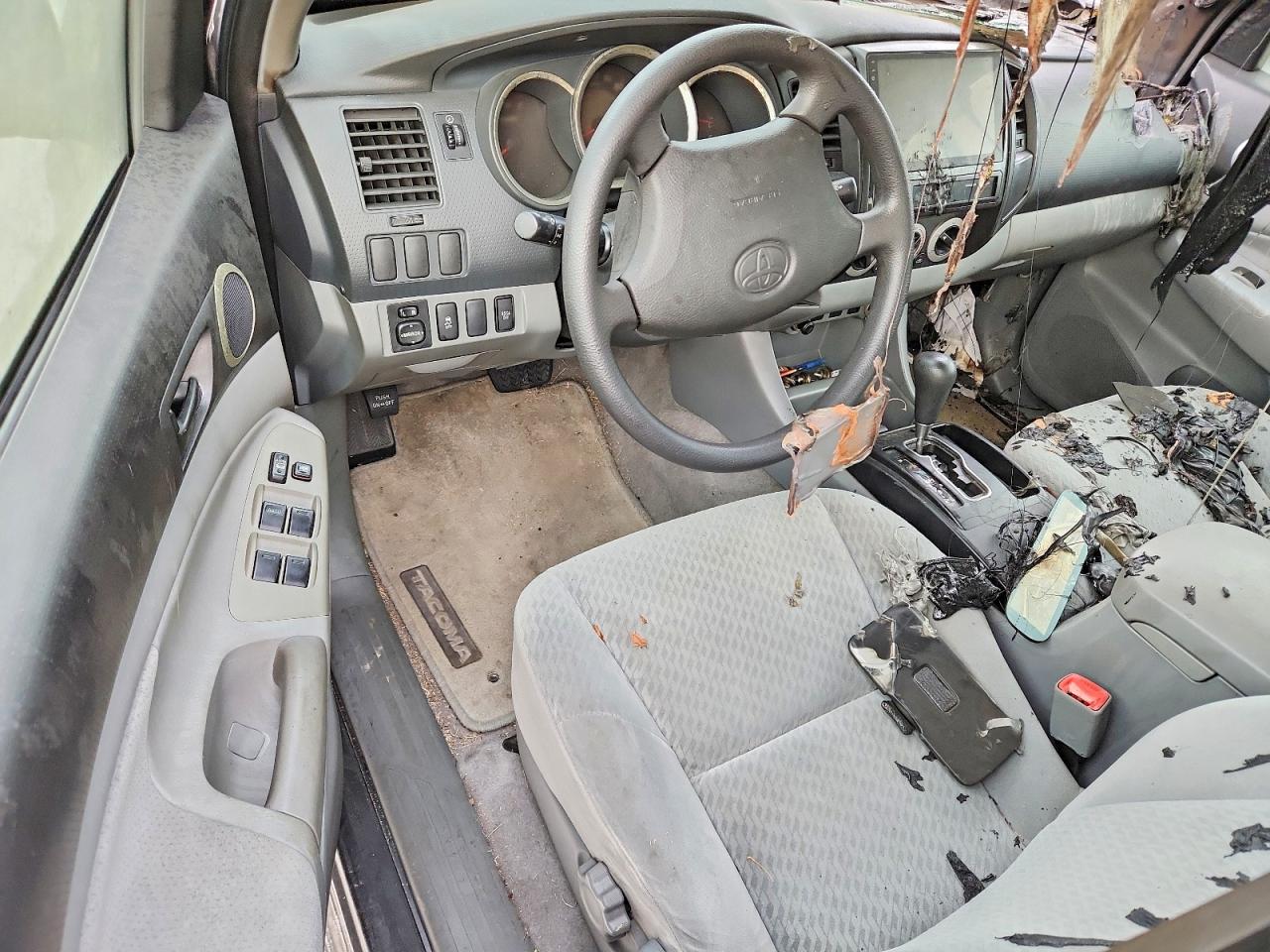 2009 TOYOTA TACOMA DOUBLE CAB photo 8