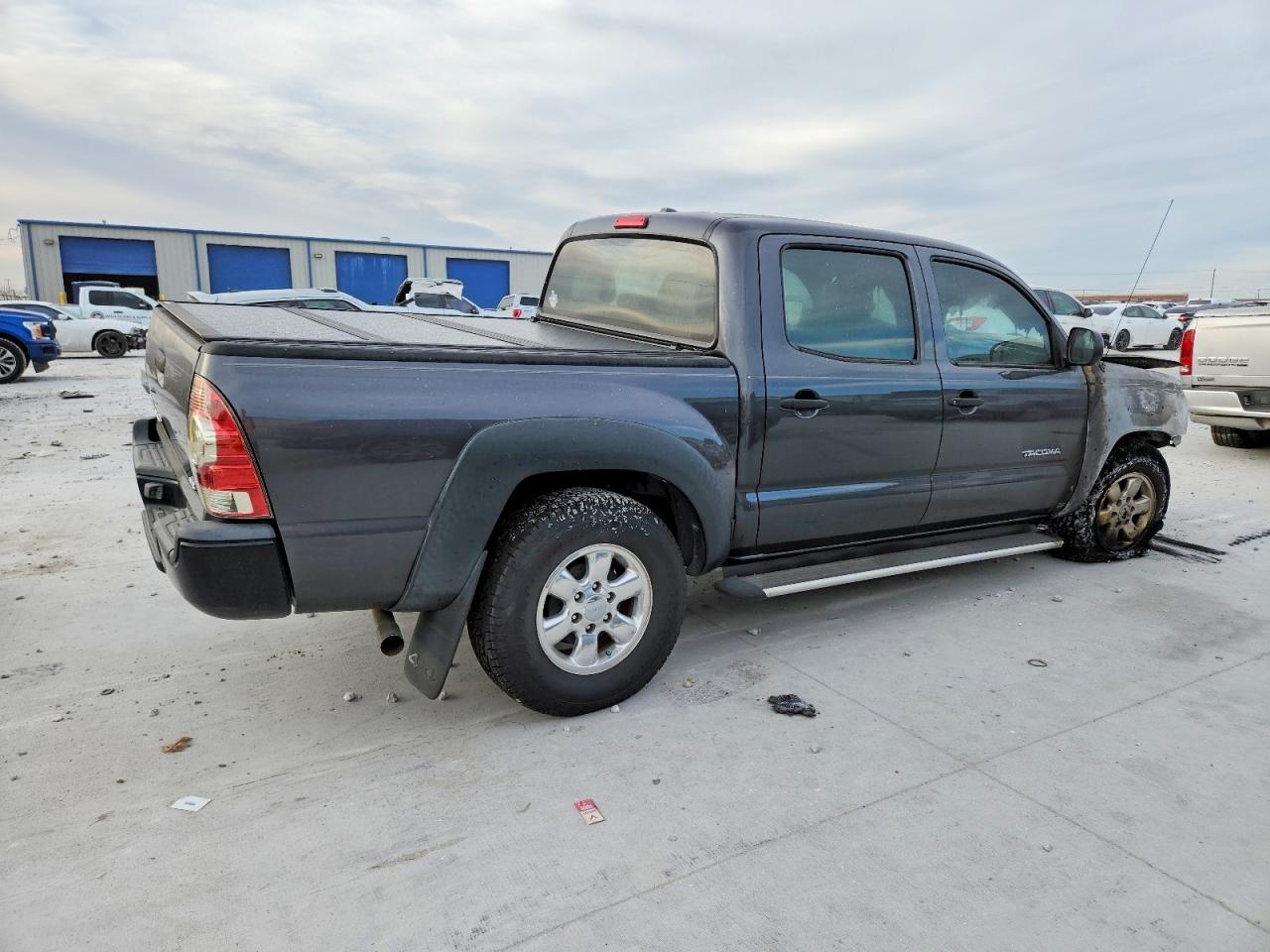 2009 TOYOTA TACOMA DOUBLE CAB photo 3