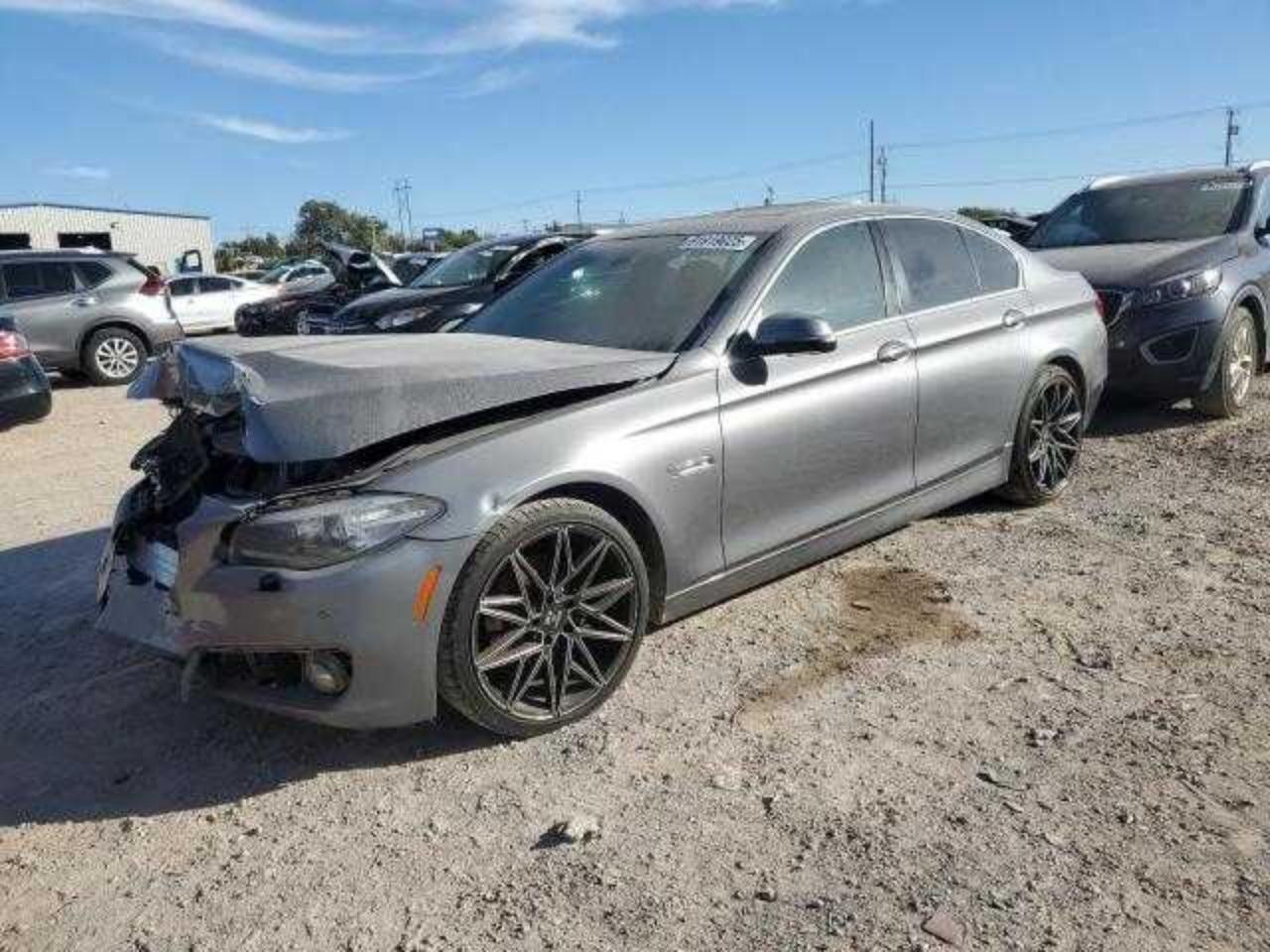 2016 BMW 528 I photo 2