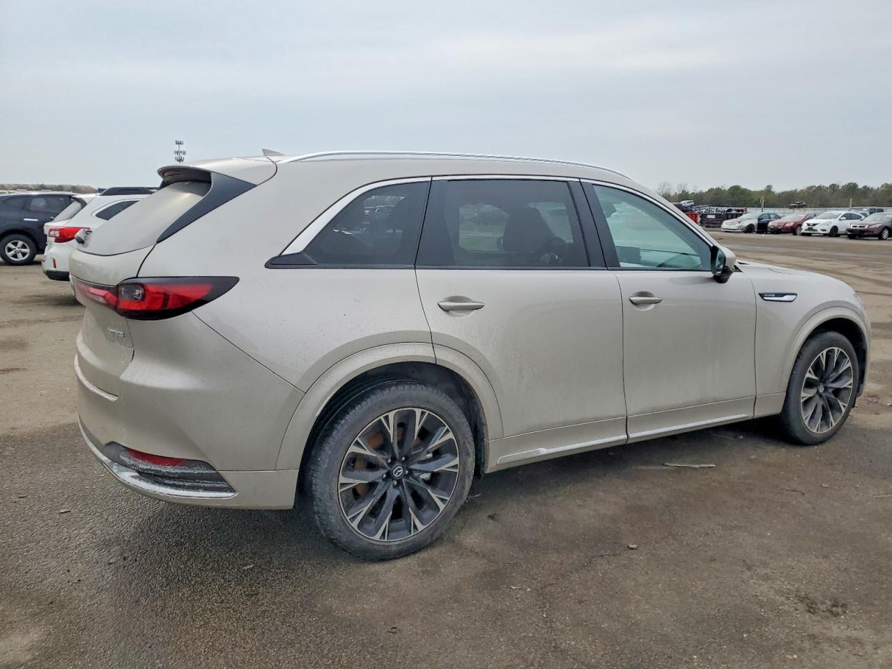 2024 MAZDA CX-90 PREMIUM PLUS photo 3