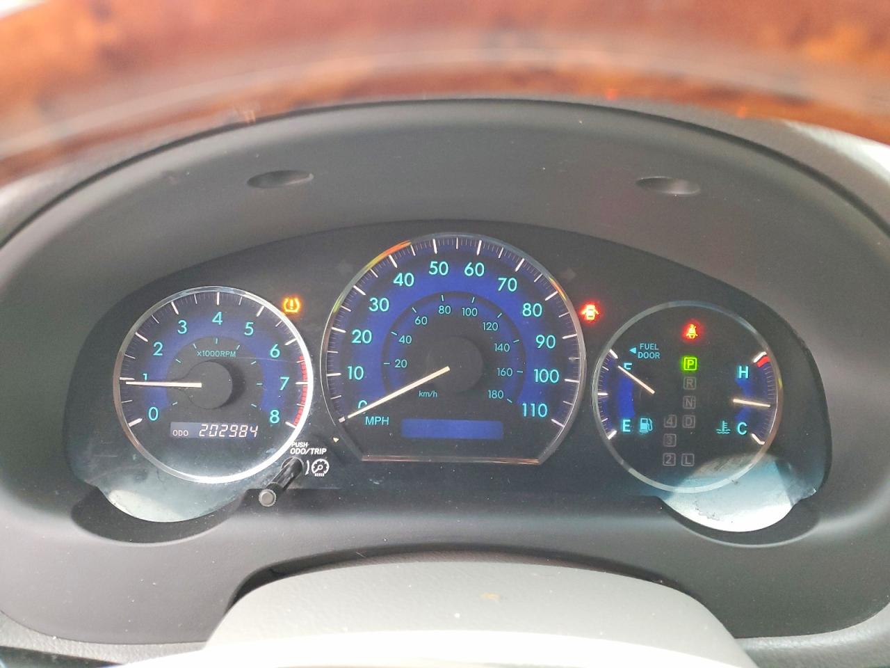 2008 TOYOTA SIENNA XLE photo 9