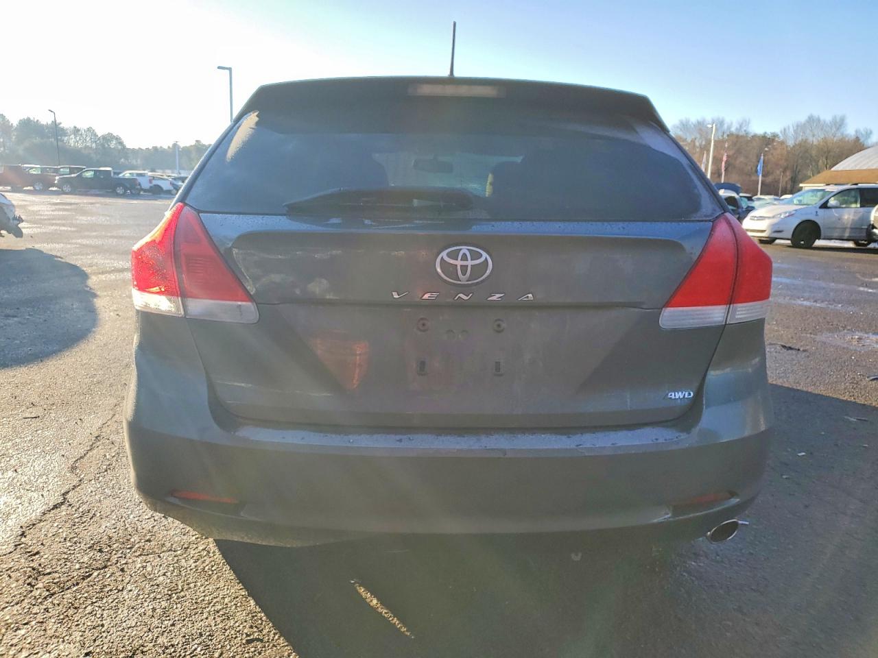 2010 TOYOTA VENZA photo 6