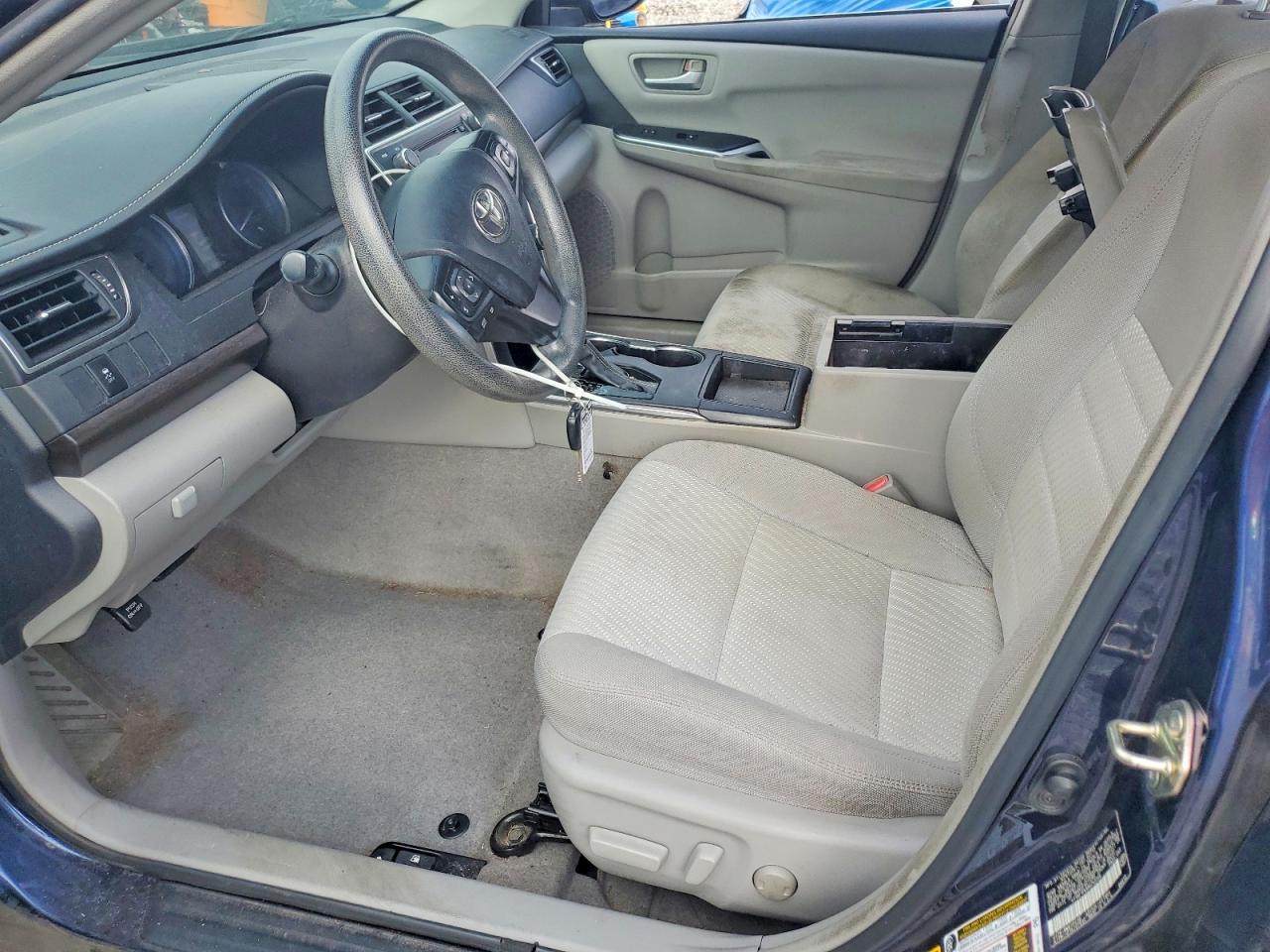 2017 TOYOTA CAMRY LE photo 7