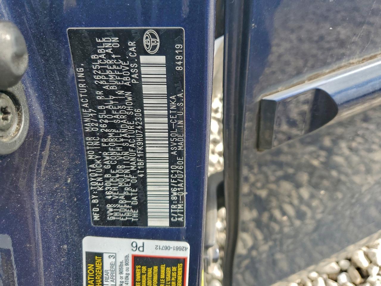 2017 TOYOTA CAMRY LE photo 12