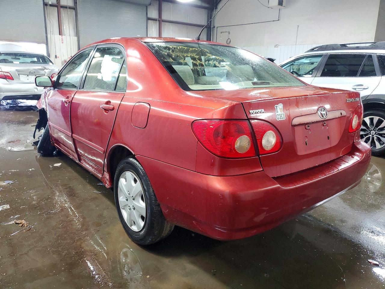 2006 TOYOTA COROLLA LE photo 2