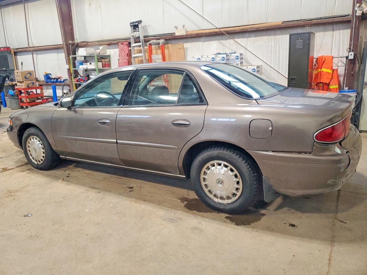 2003 BUICK CENTURY CUSTOM photo 2