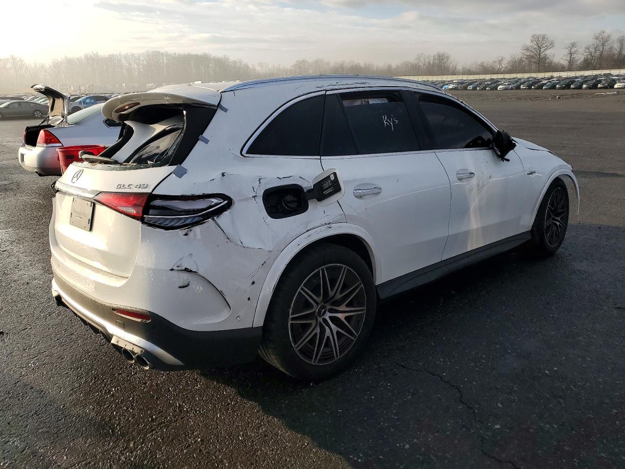2024 MERCEDES-BENZ GLC 43 4MATIC AMG photo 3