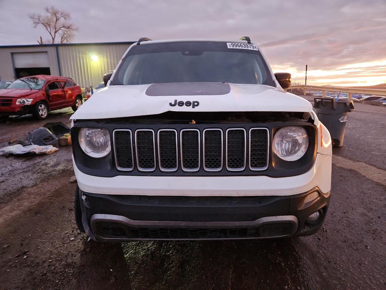 2023 JEEP RENEGADE LATITUDE photo 5