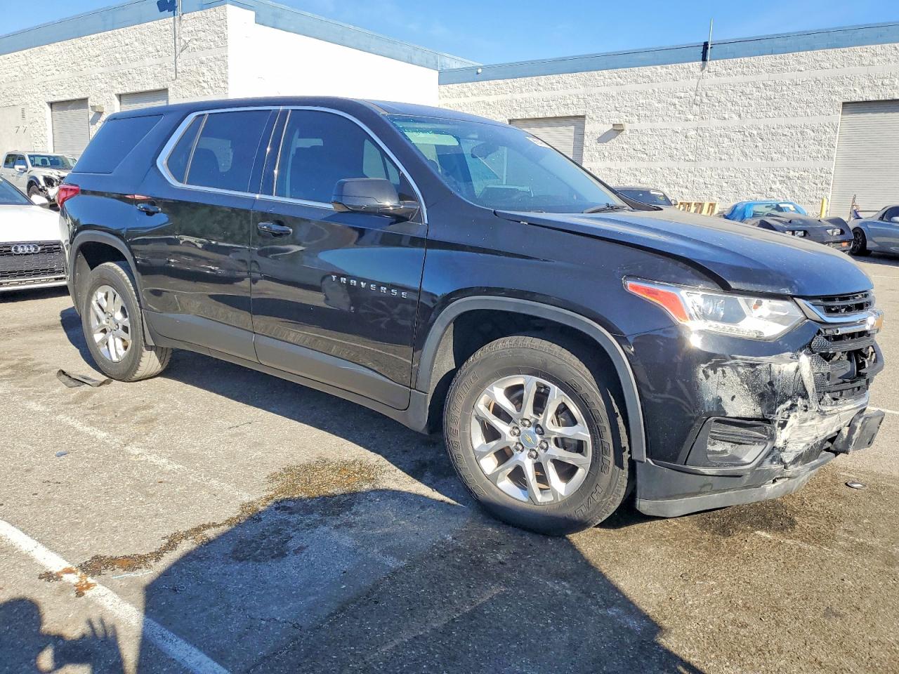 2019 CHEVROLET TRAVERSE LS photo 7