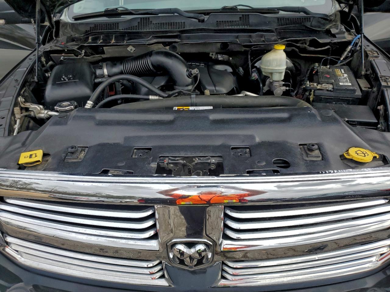 2015 RAM 1500 SLT photo 11