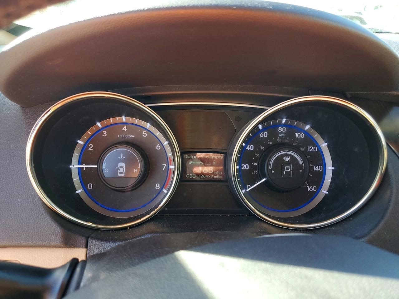 2013 HYUNDAI SONATA SE photo 9