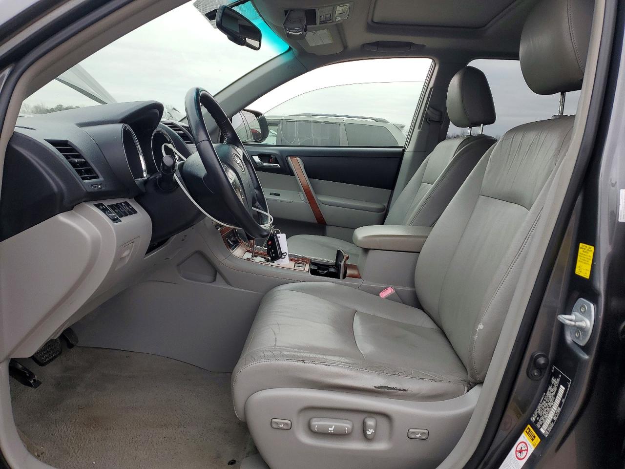 2009 TOYOTA HIGHLANDER LIMITED photo 7