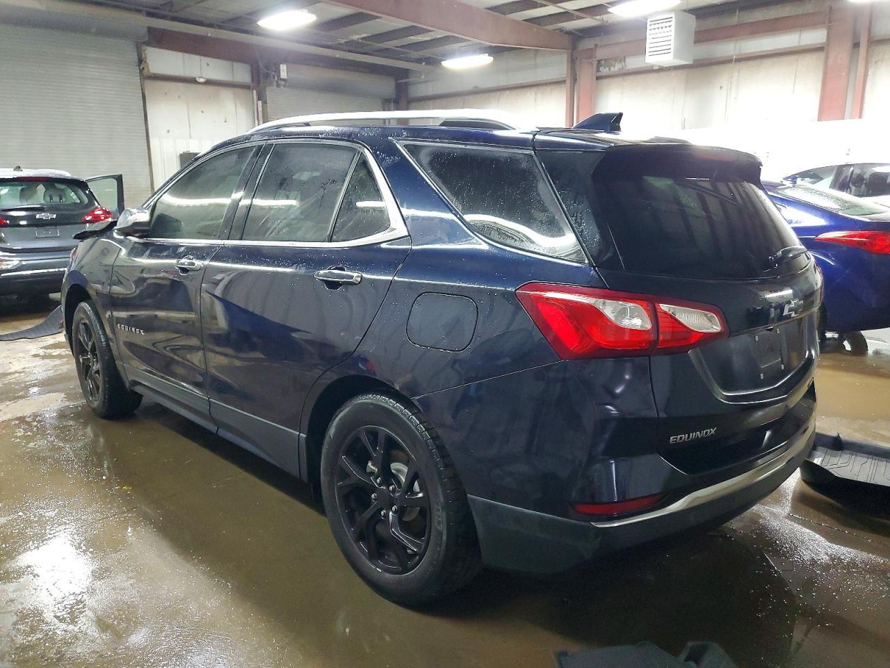 2021 CHEVROLET EQUINOX PREMIER photo 2
