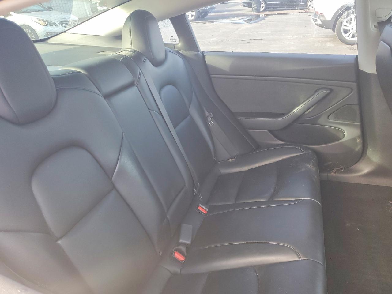 2019 TESLA MODEL 3 photo 10