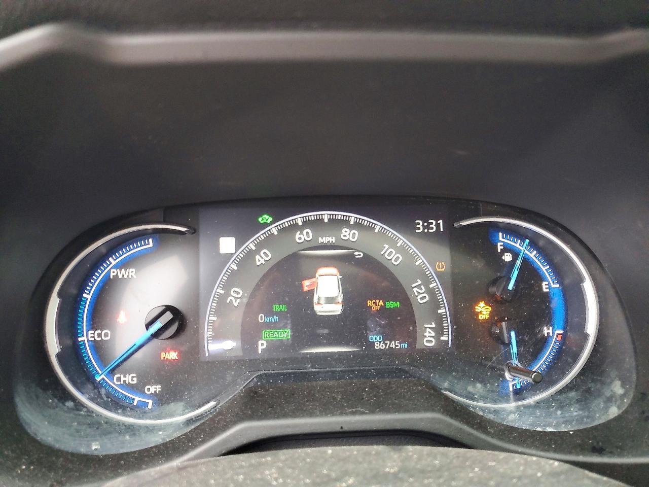 2024 TOYOTA RAV4 XLE photo 9
