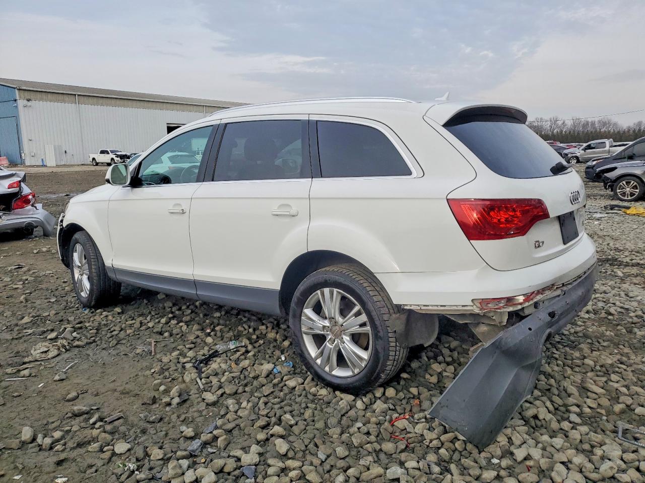 2010 AUDI Q7 PREMIUM PLUS photo 2