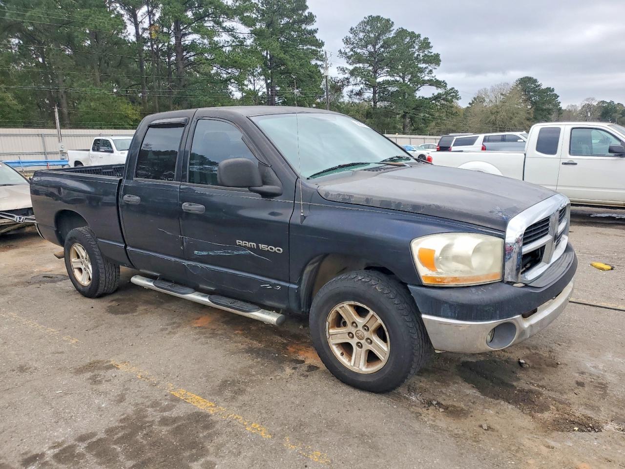 2006 DODGE RAM 1500 ST photo 4