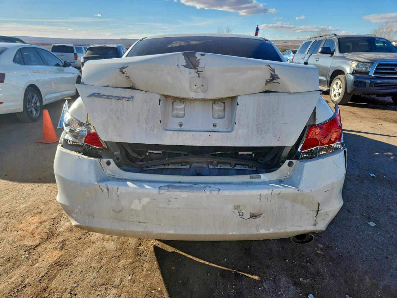2010 HONDA ACCORD LXP photo 6