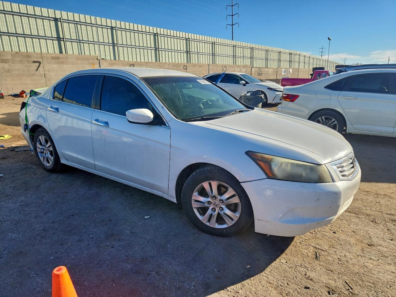 2010 HONDA ACCORD LXP photo 4