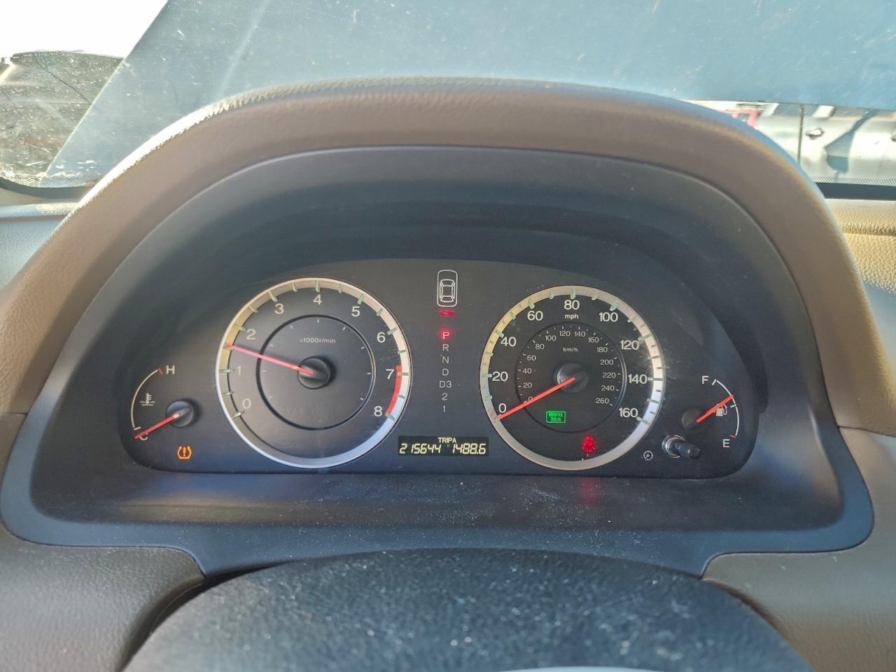 2010 HONDA ACCORD LXP photo 9