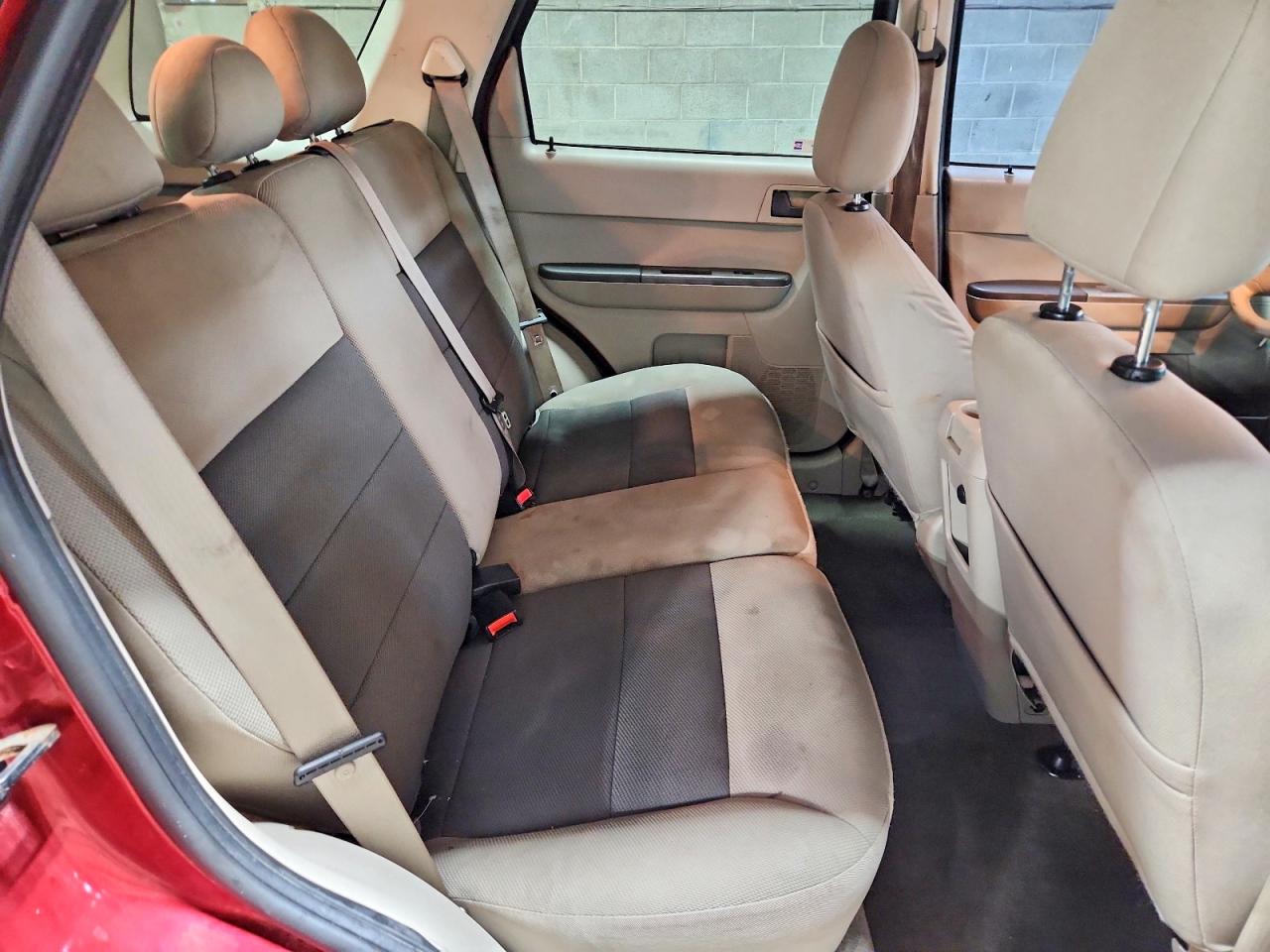 2008 FORD ESCAPE XLT photo 11