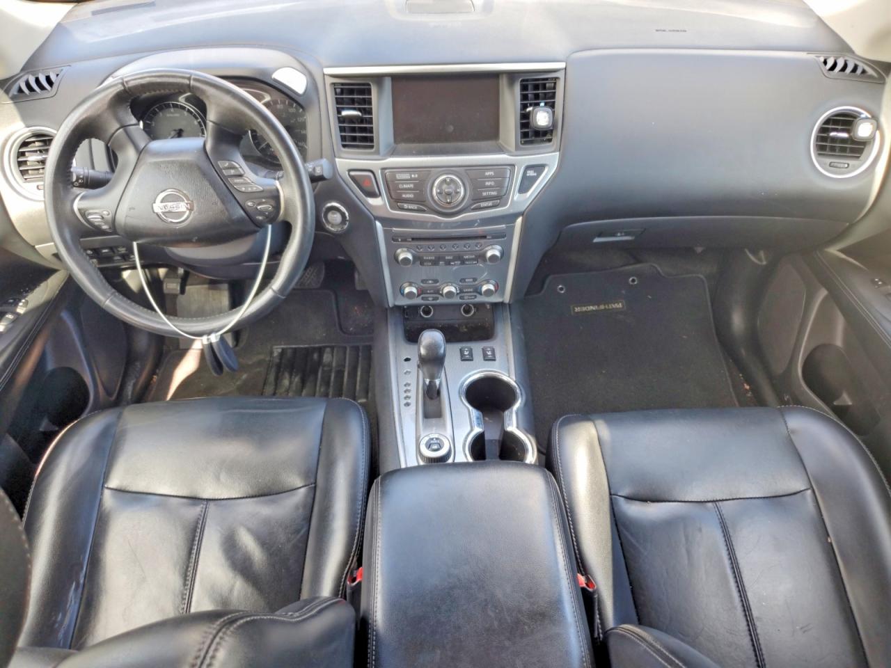 2017 NISSAN PATHFINDER S photo 8
