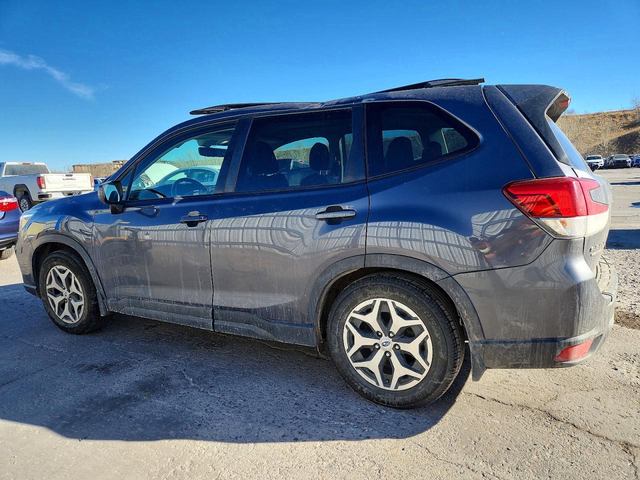 2020 SUBARU FORESTER PREMIUM photo 2