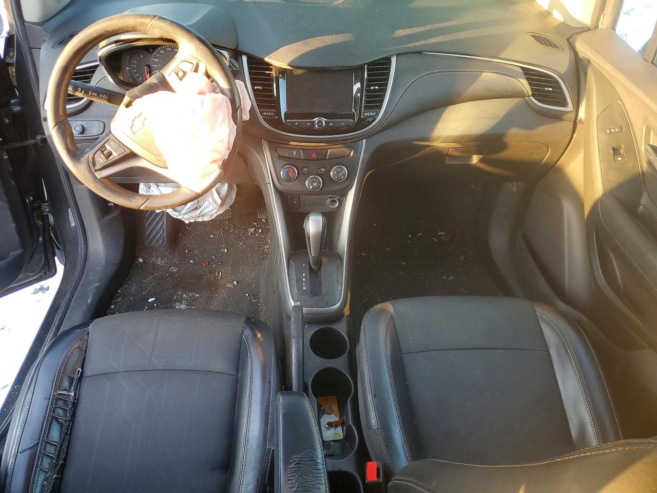 2017 CHEVROLET TRAX 1LT photo 8
