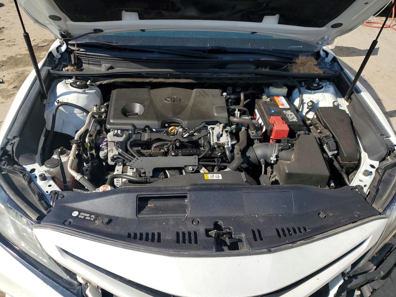 2018 TOYOTA CAMRY XSE photo 11