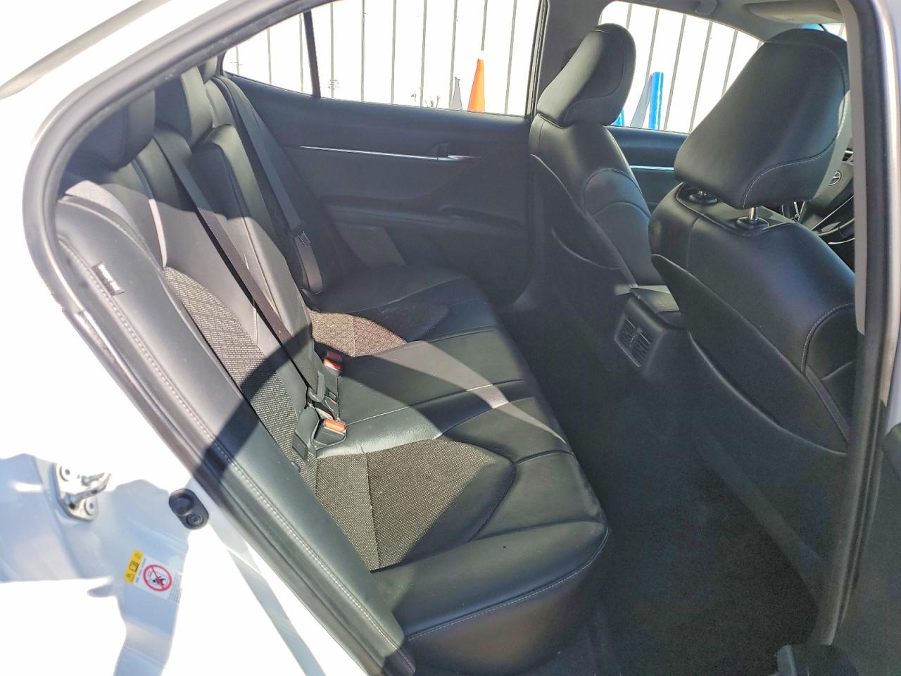 2018 TOYOTA CAMRY XSE photo 10
