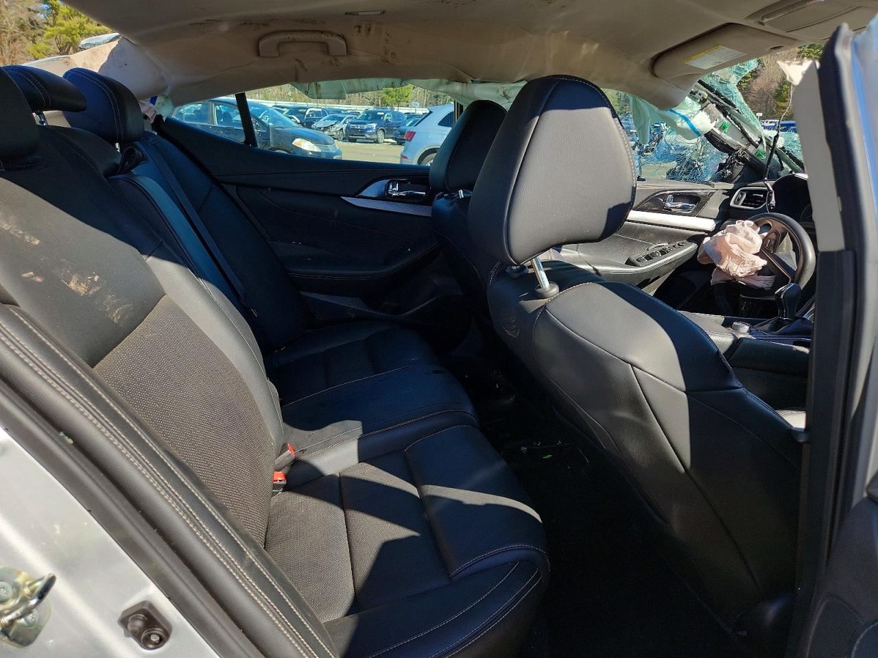 2017 NISSAN MAXIMA SV photo 19