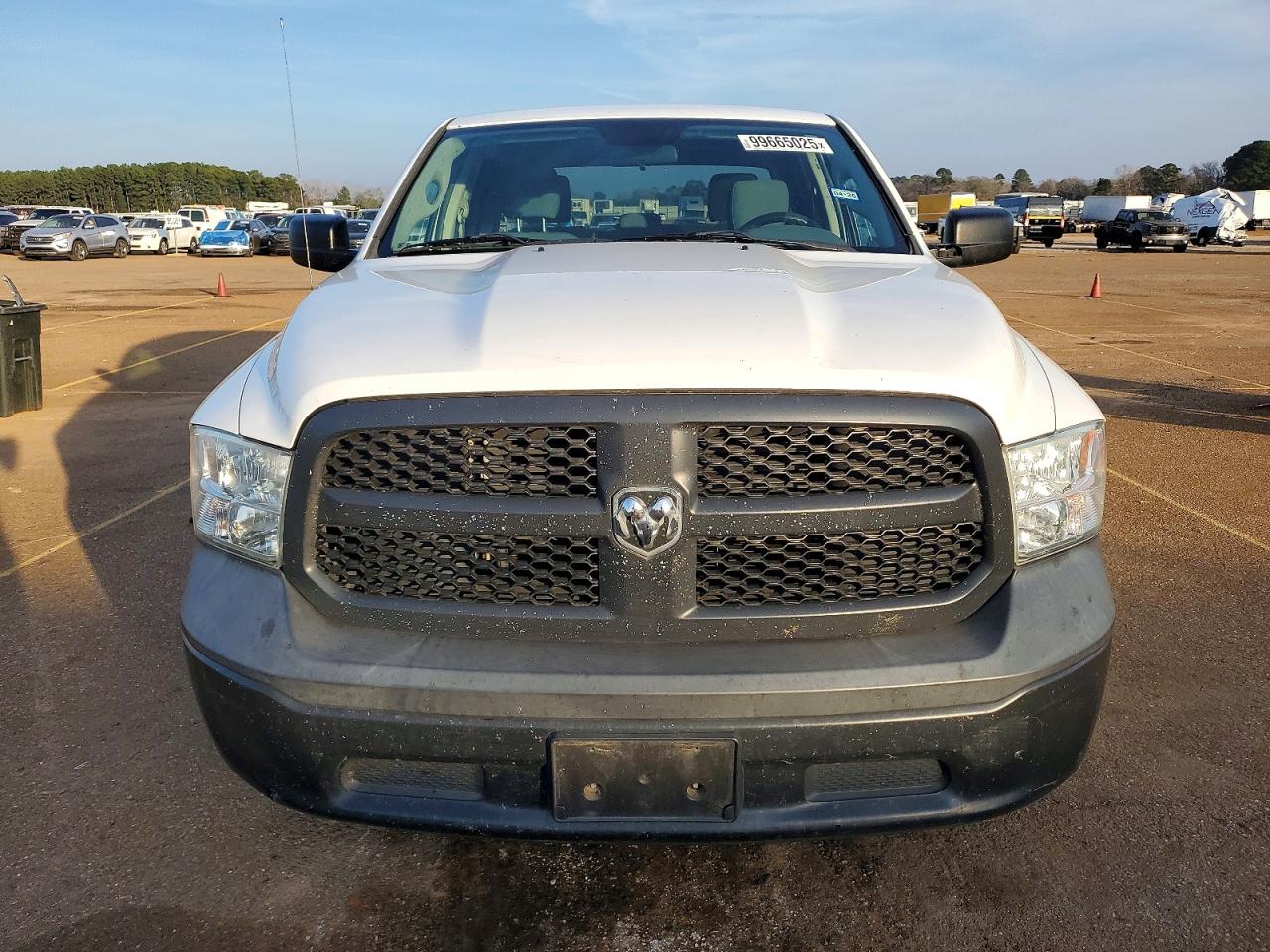 2014 RAM 1500 ST photo 5