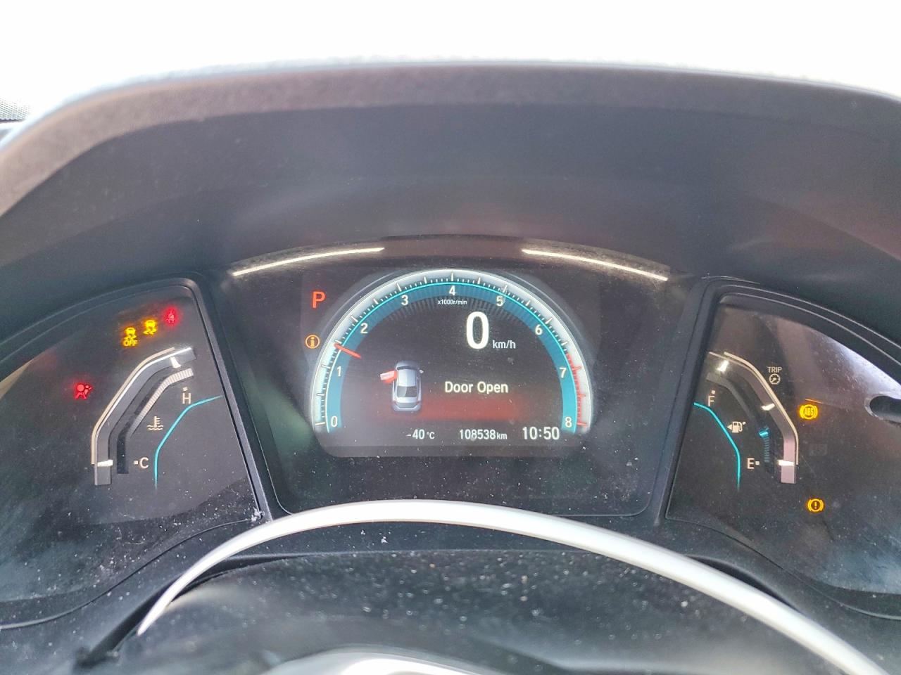 2017 HONDA CIVIC LX photo 9