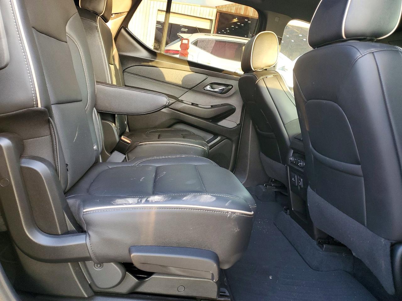 2023 CHEVROLET TRAVERSE PREMIER photo 21