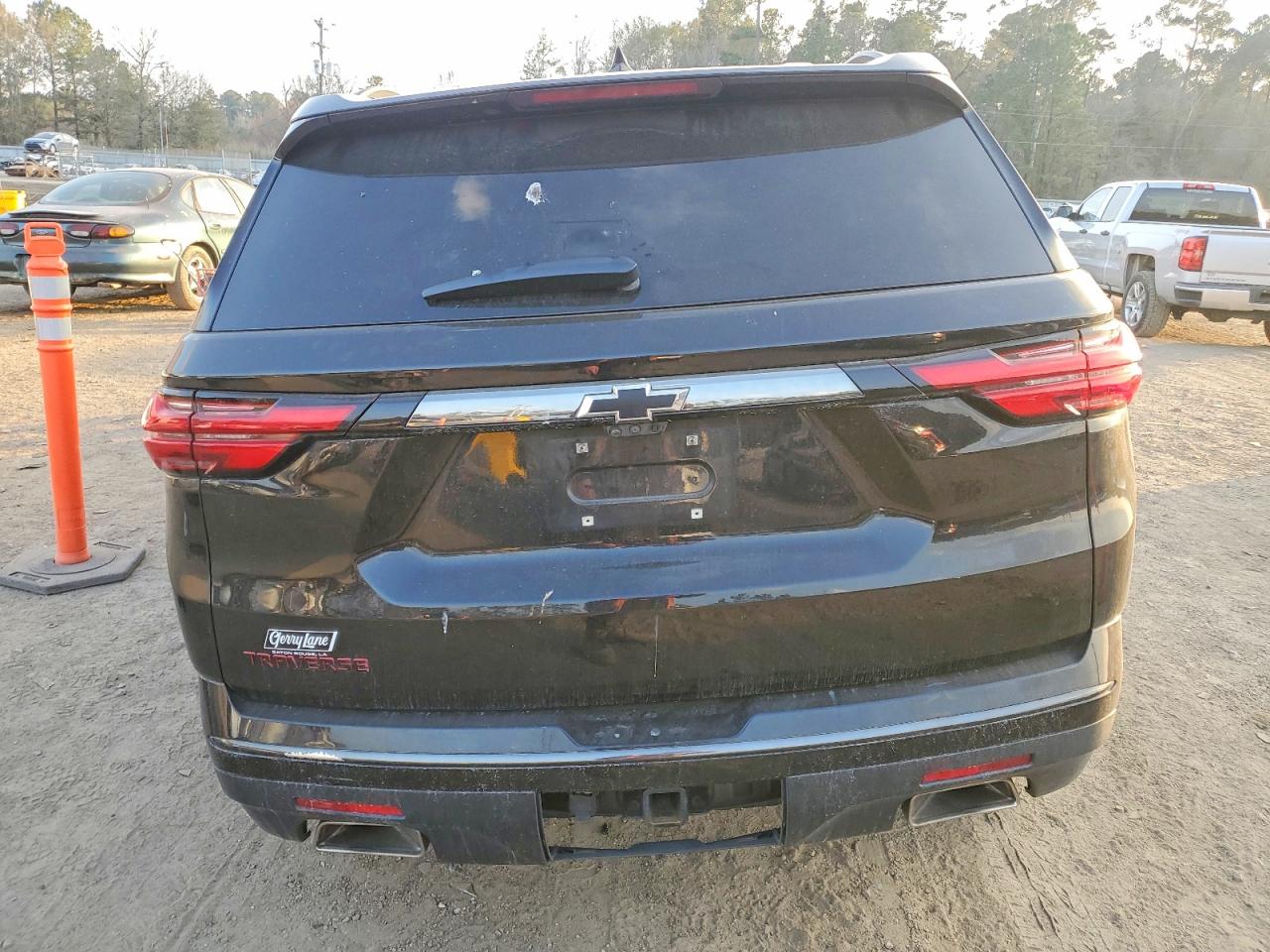 2023 CHEVROLET TRAVERSE PREMIER photo 11