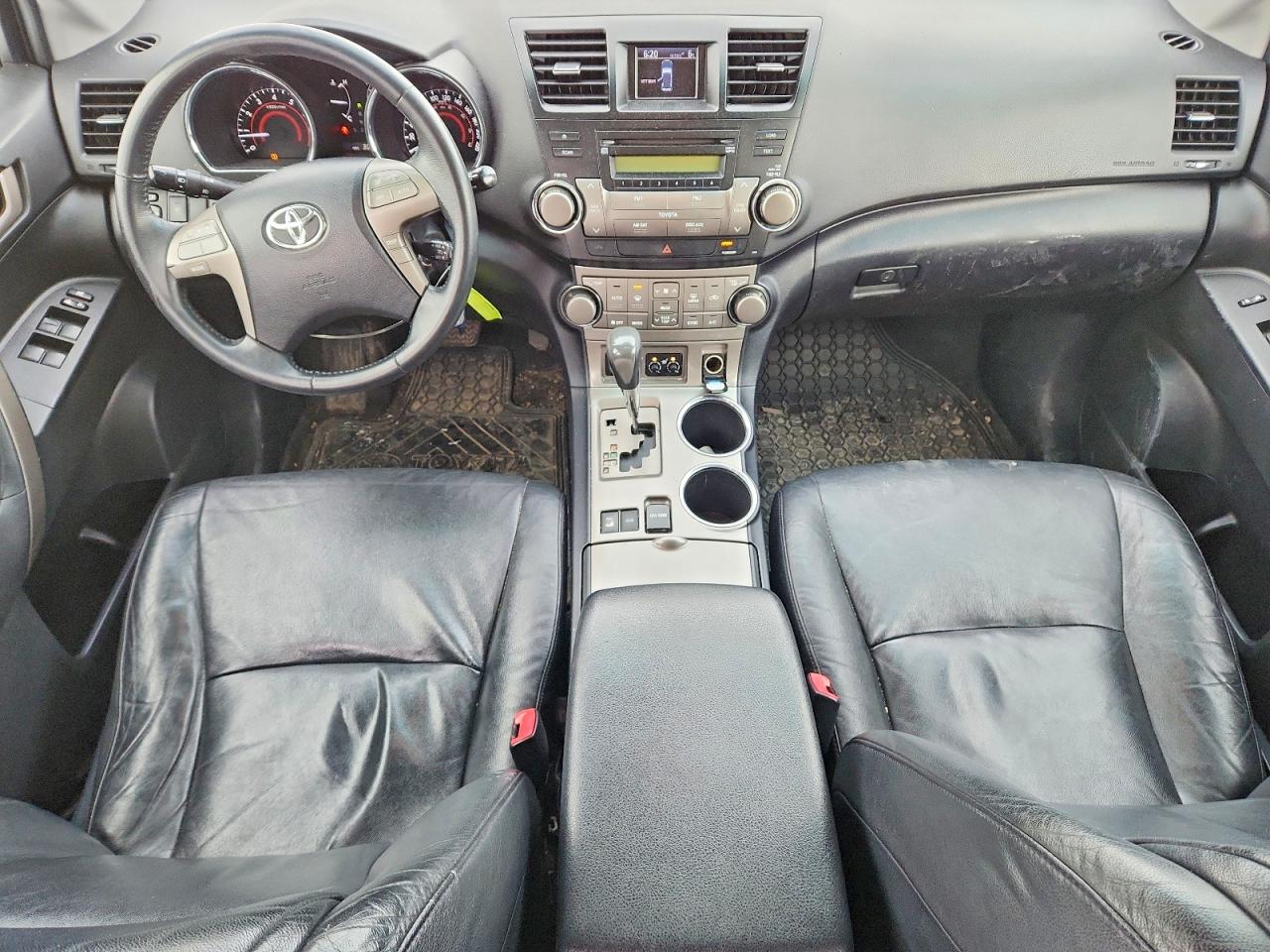 2008 TOYOTA HIGHLANDER SPORT photo 8
