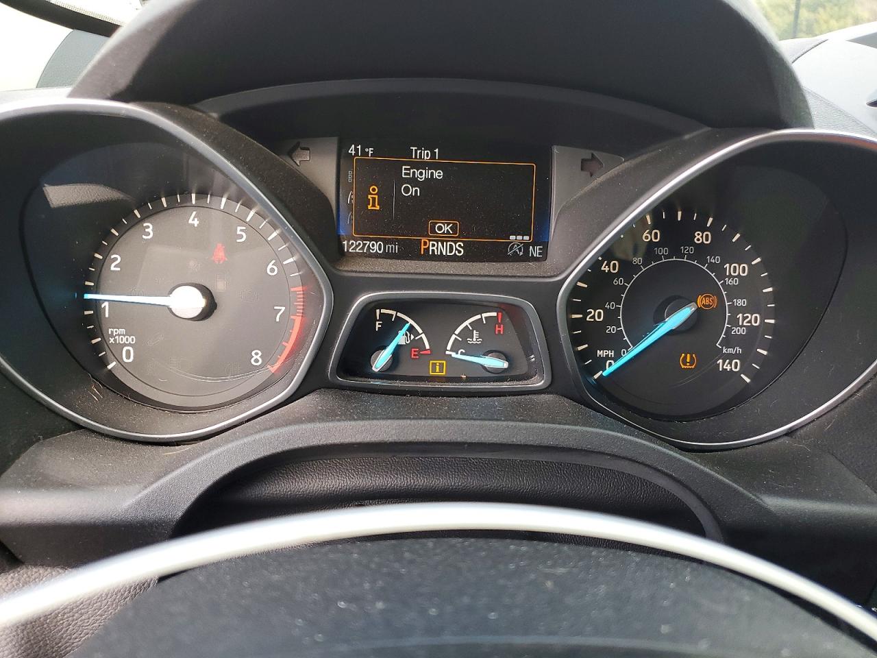 2017 FORD ESCAPE SE photo 9