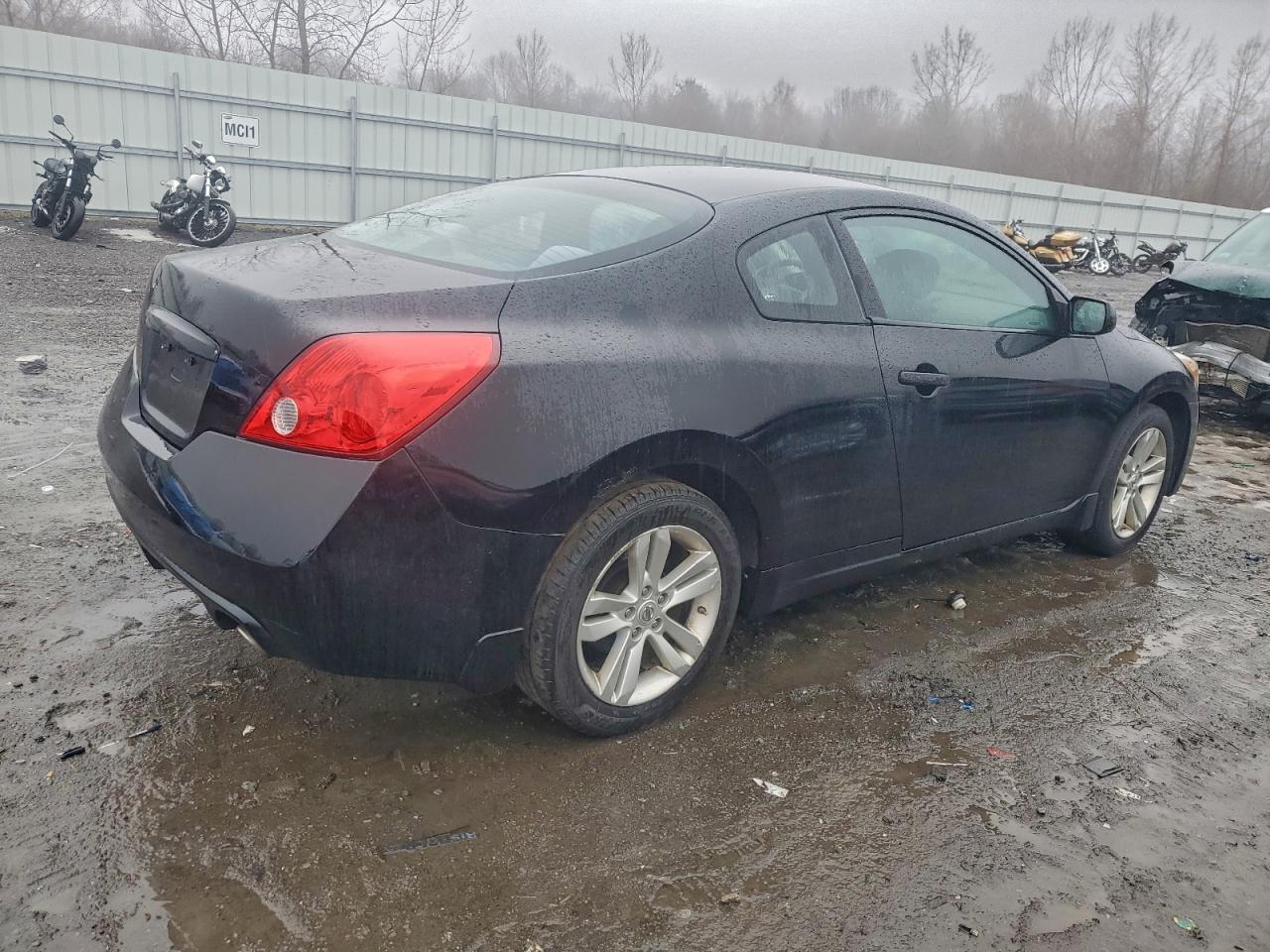 2013 NISSAN ALTIMA S photo 3
