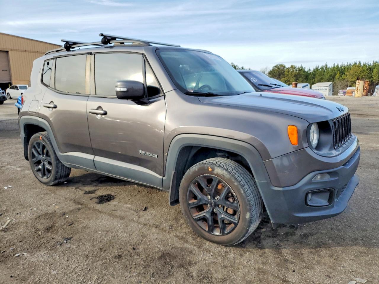 2017 JEEP RENEGADE LATITUDE photo 4