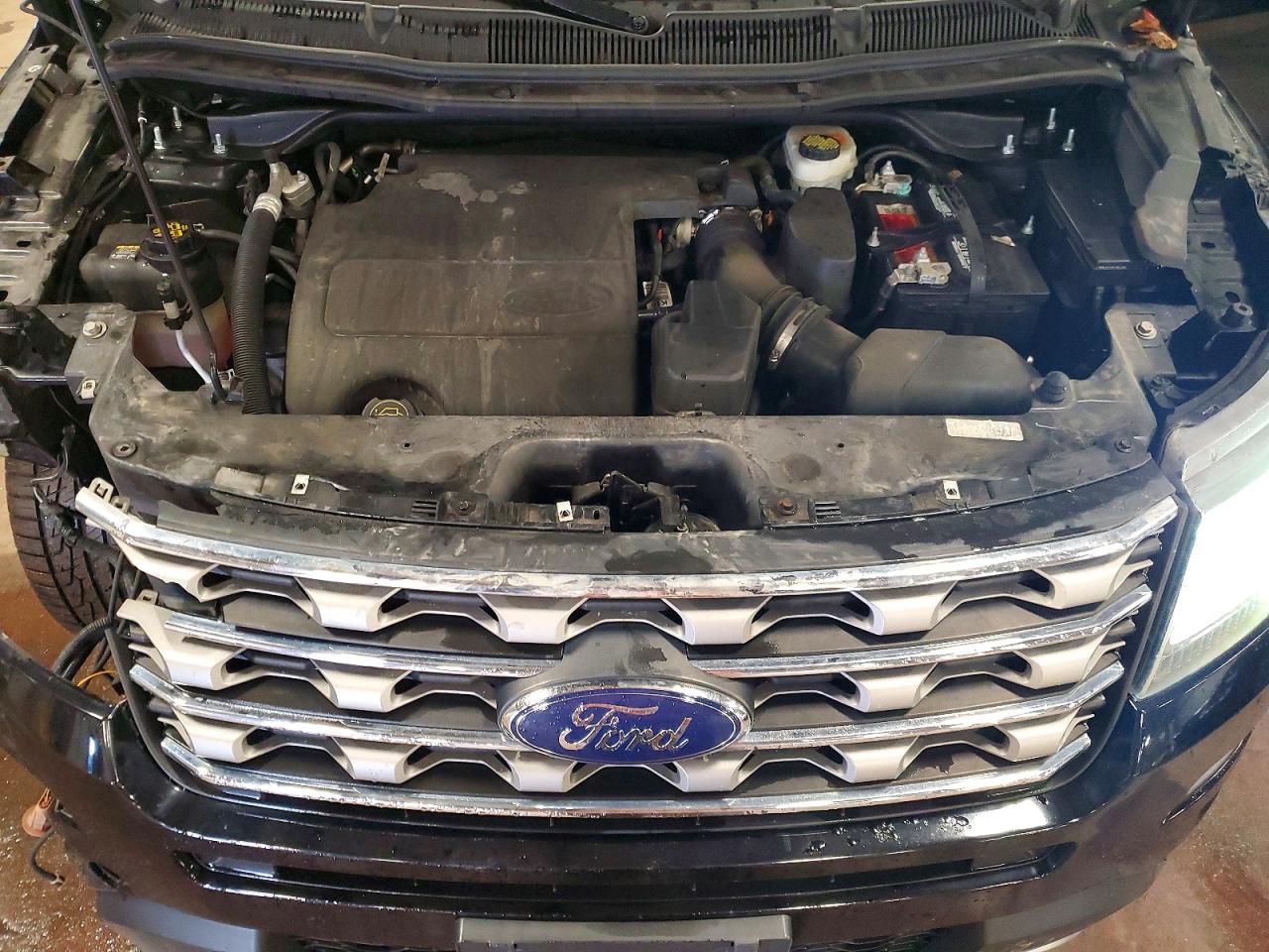 2016 FORD EXPLORER XLT photo 12