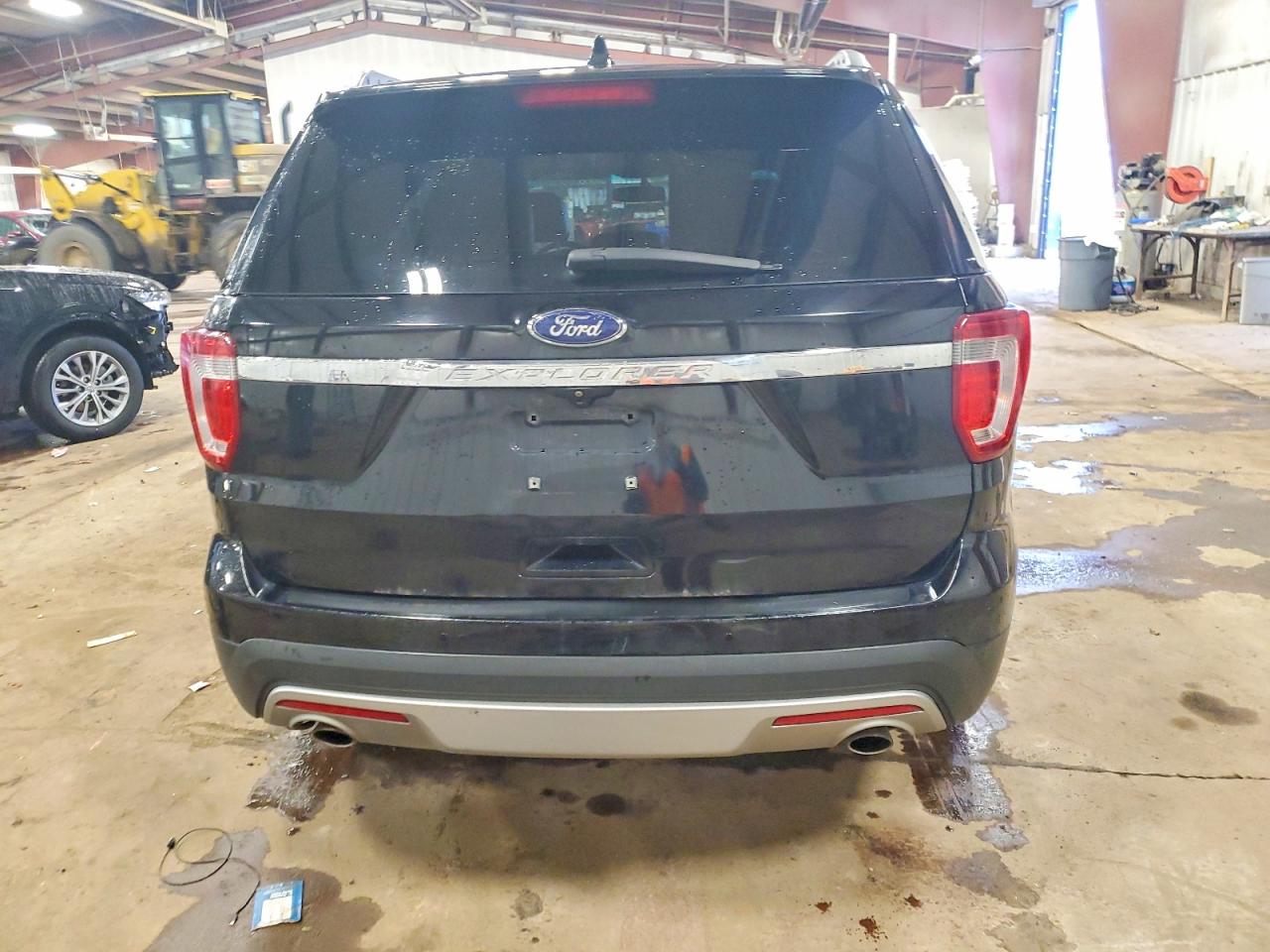 2016 FORD EXPLORER XLT photo 6