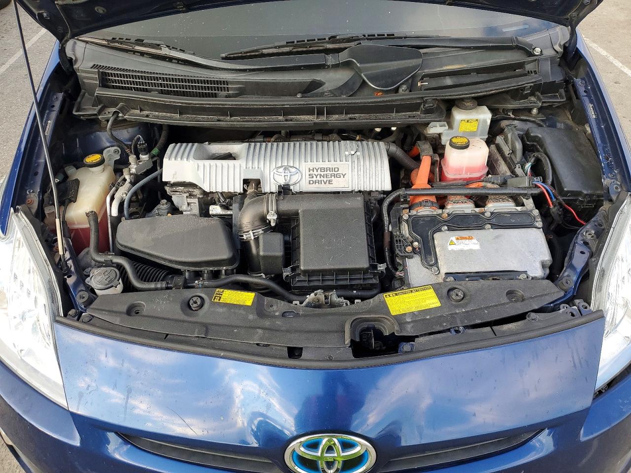 2010 TOYOTA PRIUS photo 11