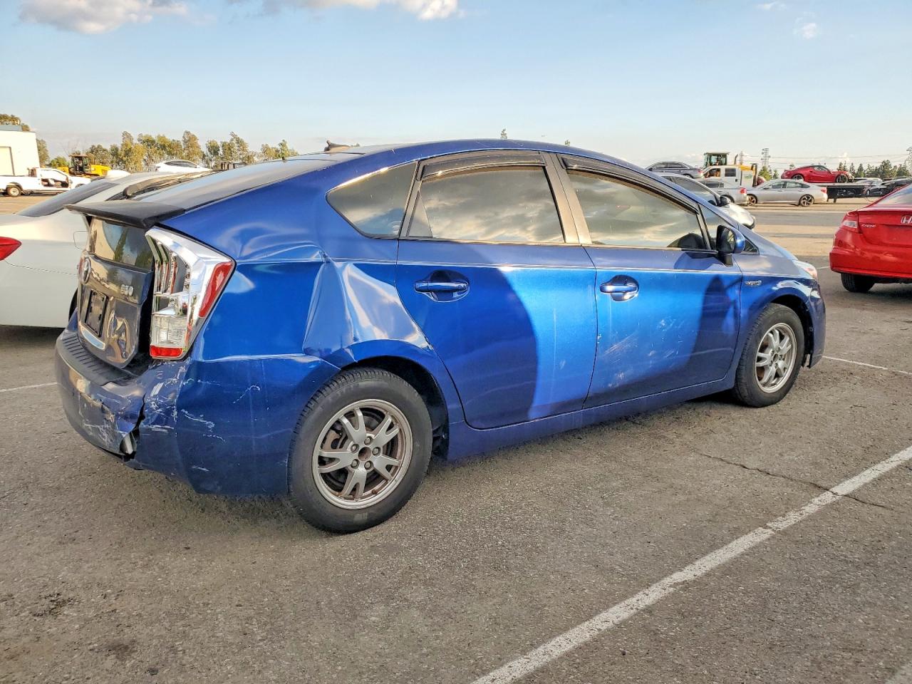 2010 TOYOTA PRIUS photo 3