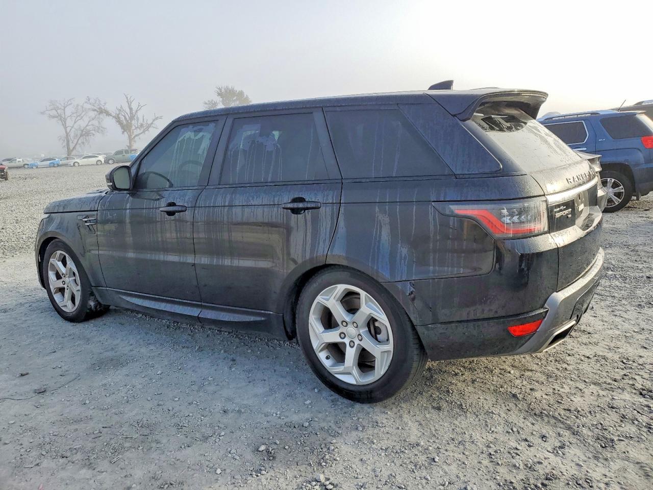 2020 LAND ROVER RANGE ROVER SPORT HSE photo 2