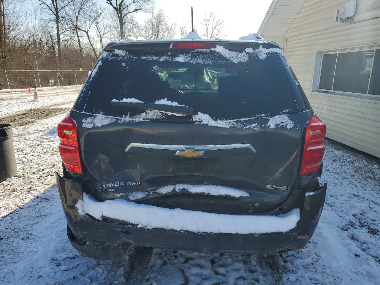 2017 CHEVROLET EQUINOX PREMIER photo 6